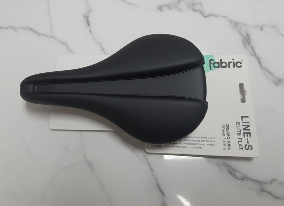 fabric-lines-saddle-1