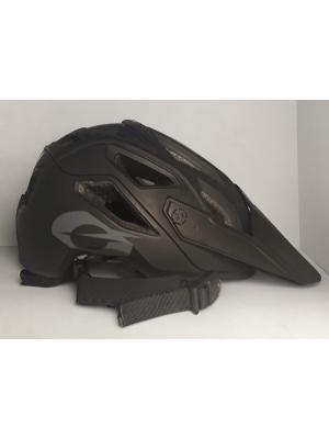 m_oneal_pikeblack_helmet